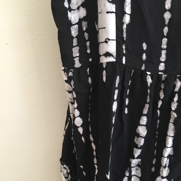 Black Patterned Sundress - Picture 2 of 7